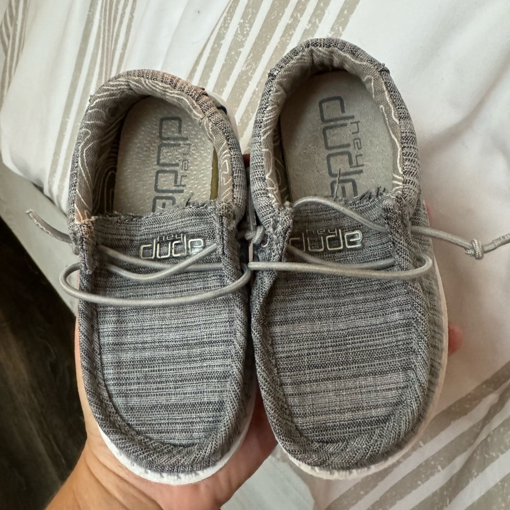 Gray toddler Hey Dudes